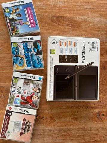 DSi XL met gratis spellen beschikbaar voor biedingen