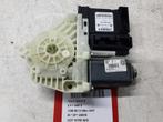 MOTEUR LEVE VITRE ELECTRIQUE AVANT DROIT Golf VI (5K1), Autos : Pièces & Accessoires, Utilisé, Droite, Volkswagen