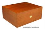 HUMIDOR ADORINI  CEDRO M DELUXE 75 SIGAREN CEDERHOUT   h156, Verzenden, Nieuw, Tabaksdoos of Verpakking