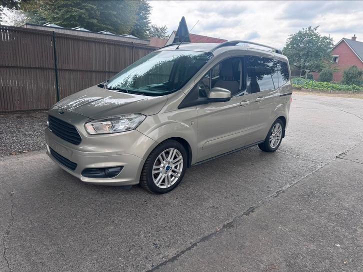 Ford Tourneo courier - 1.0Benz. - 96dKM - 5PL - 2016, Auto's, Ford, Bedrijf, Te koop, Tourneo Courier, Bluetooth, Benzine, Euro 6