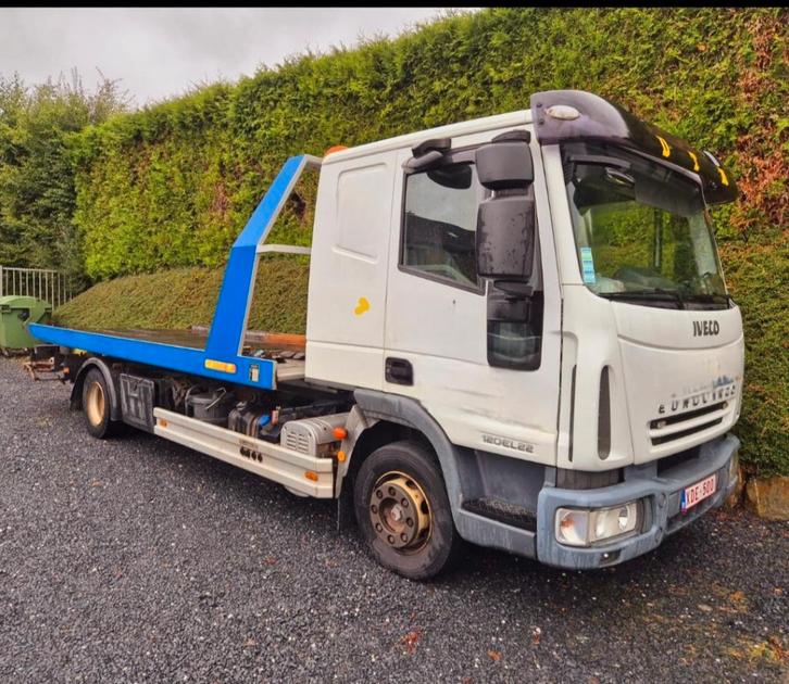 Depanneuse, Autos, Camionnettes & Utilitaires, Particulier, ABS, Airbags, Air conditionné, Bluetooth, Feux de virage, Ordinateur de bord