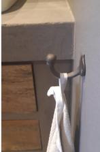 KAPSTOKHAAKJE _WANDHAAK - Stoer - gietijzer landelijk, Huis en Inrichting, Wandhaken, Nieuw, Ophalen of Verzenden, Minder dan 100 cm