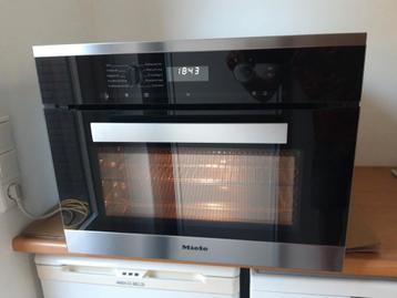 Zeer nette Miele combi microgolfoven met grill H6200BM  beschikbaar voor biedingen