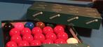 Snookerballen Set ARAMITH (57.2mm), Sport en Fitness, Biljarten en Poolen, Ophalen, Zo goed als nieuw, Keu of Ballen