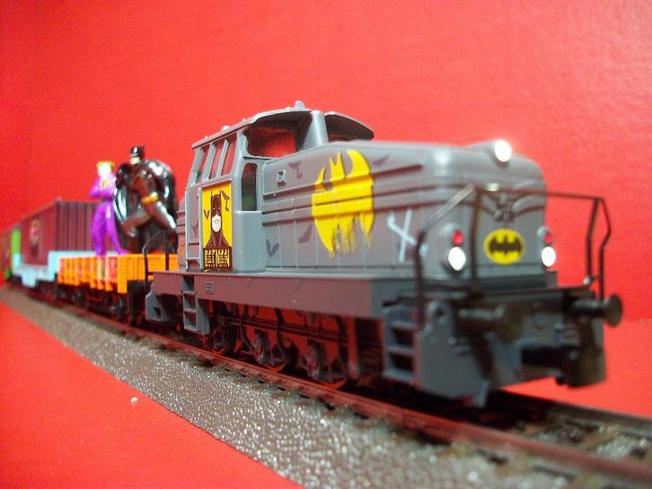 Loco + 3 wagons - BATMAN-trein - Märklin H0 - 1:87, Hobby en Vrije tijd, Modeltreinen | H0, Nieuw, Treinset, Wisselstroom, Märklin