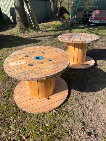 Houten bobijn ø100x70 beschikbaar voor biedingen