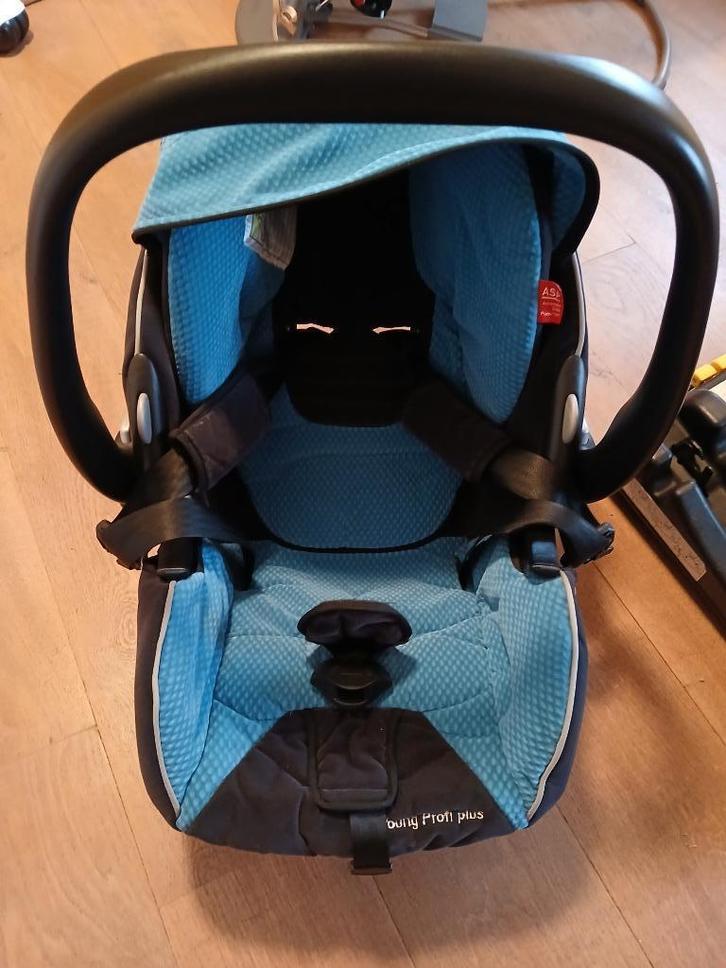 autostoeltje 0-1j incl 2 isofixen en accescoires, Kinderen en Baby's, Autostoeltjes, Gebruikt, Overige merken, 0 t/m 13 kg, Isofix