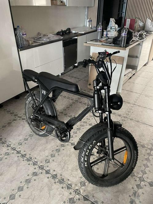 Fatbike V8 max, Fietsen en Brommers, Elektrische fietsen, Zo goed als nieuw, Overige merken, 50 km per accu of meer, Ophalen