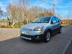 Ford Fiesta Cross 1.4 Essence 67 000 km Avec contrôle, Argent ou Gris, Anti démarrage, Boîte manuelle, Entretenue par le concessionnaire
