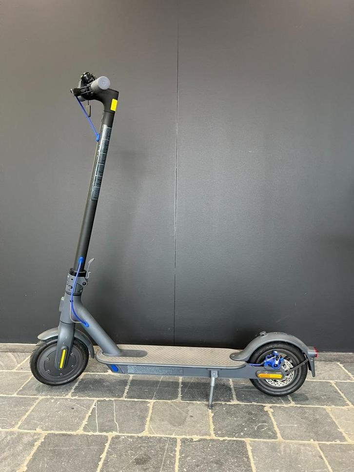 Xiaomi Mi Electric Scooter 3 Black, Fietsen en Brommers, Steps, Zo goed als nieuw, Elektrische step (E-scooter), Ophalen