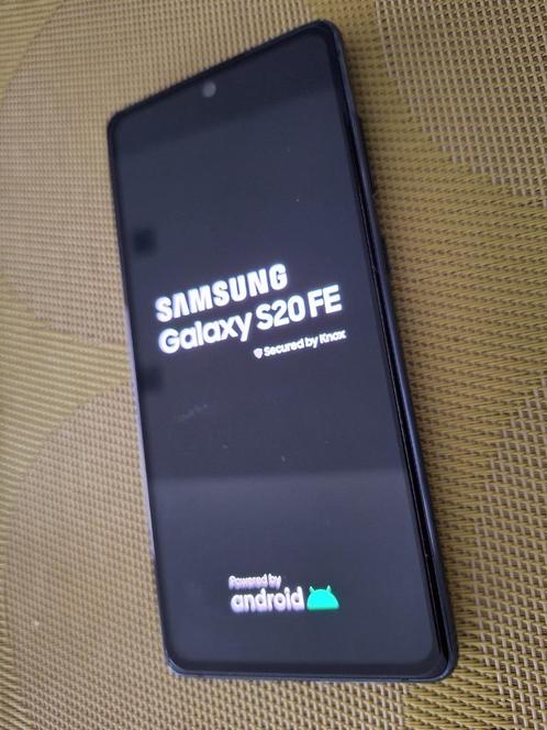 Samsung Galaxy S20FE (2022) met defect, Telecommunicatie, Mobiele telefoons | Samsung, Niet werkend, Galaxy S20, 128 GB, Zonder abonnement