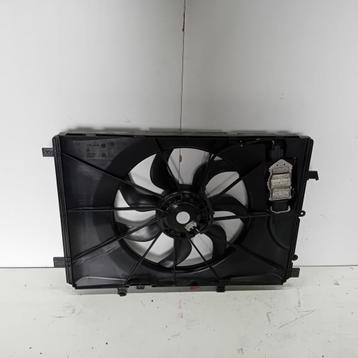 KOELVENTILATORMOTOR Mercedes-Benz CLA (117.3) beschikbaar voor biedingen