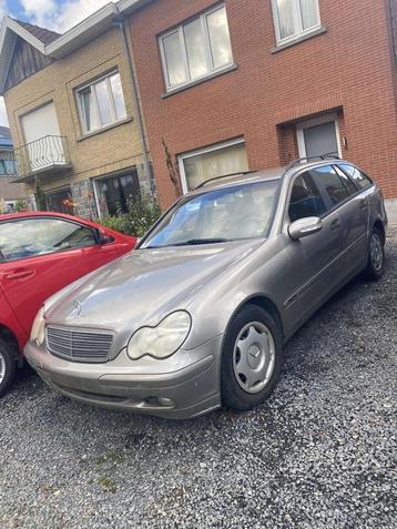 Mercedes Classe C W203 phase 2 170.000KM cuir AUTOMATIQUE disponible aux enchères