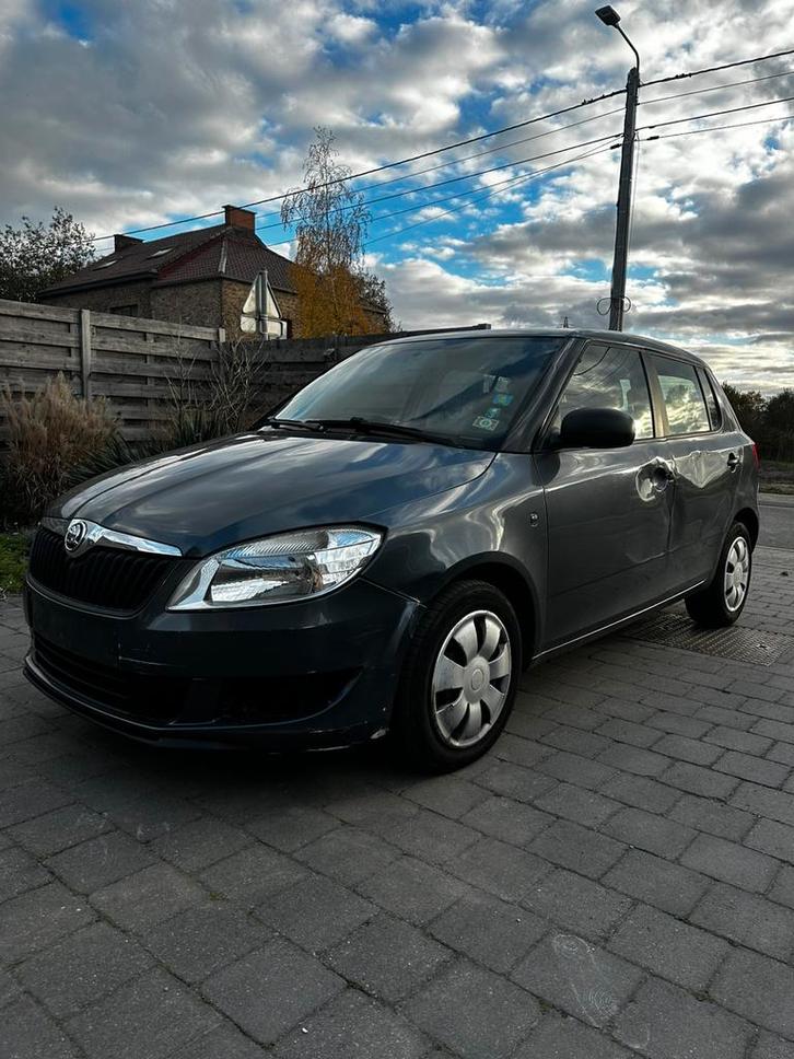 Skoda fabia 2, Autos, Renault, Particulier, Diesel, Euro 5, Enlèvement