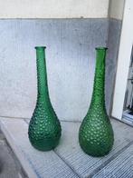 2 groene vazen 38 cm, Huis en Inrichting, Woonaccessoires | Vazen, Minder dan 50 cm, Groen, Glas, Ophalen of Verzenden