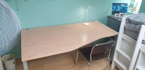 Grote bureau + kastje op wielen, Huis en Inrichting, Bureaus, Zo goed als nieuw, Bureau, In hoogte verstelbaar, Ophalen