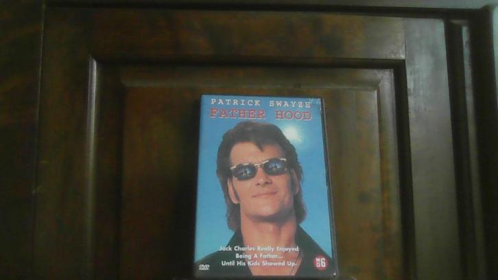 Father Hood, Cd's en Dvd's, Dvd's | Komedie, Zo goed als nieuw, Actiekomedie, Vanaf 6 jaar, Verzenden