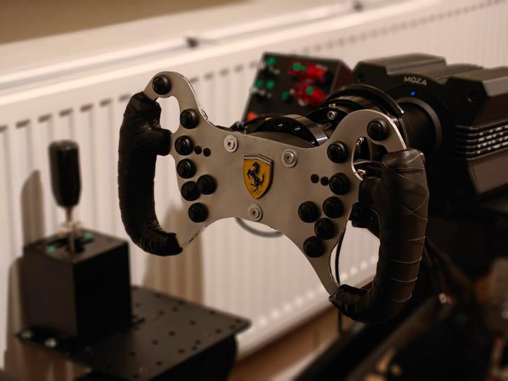 Sim Racing Stuur, Informatique & Logiciels, Joysticks, Utilisé, Enlèvement ou Envoi