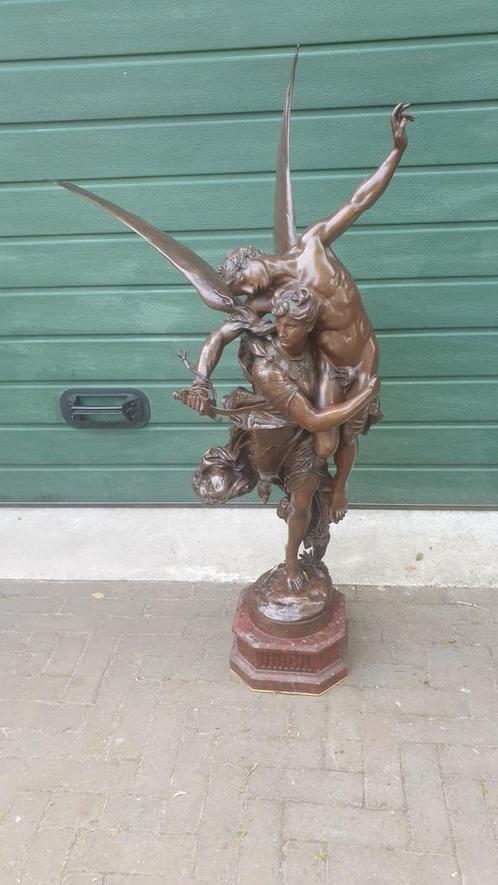 Gezocht aparte antieke bronzen of marmeren beelden, Antiek en Kunst, Antiek | Brons en Koper, Ophalen