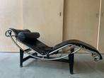Cassina le Corbusier LC4 chaise longue zwart, Huis en Inrichting, Ophalen, Gebruikt, Eenpersoons, Minder dan 150 cm