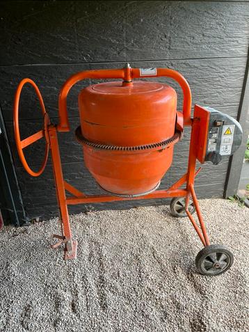 Bétonnière à louer 130L beschikbaar voor biedingen