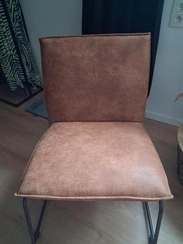 Lounge stoeltje beschikbaar voor biedingen