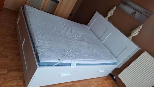 IKEA BRIMNES bed 160x200 inclusief hoofdeinde, Huis en Inrichting, Slaapkamer | Bedden, Zo goed als nieuw, Tweepersoons, 160 cm