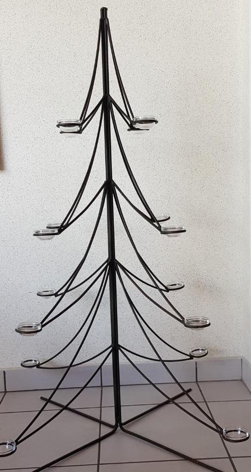 Metalen kerstboom voor milieubewuste, creatieve mensen, Diversen, Kerst, Gebruikt, Ophalen