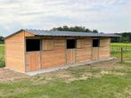 Drie Paardenstallen in één lijn.  Nieuw en op Voorraad., Weidegang, 2 of 3 paarden of pony's