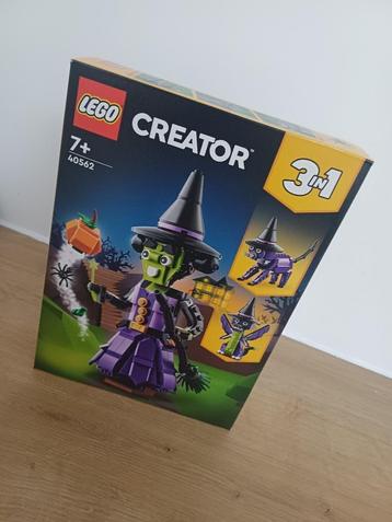 LEGO 40562 Mystic Witch beschikbaar voor biedingen