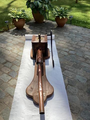 Klassieke pomp beschikbaar voor biedingen