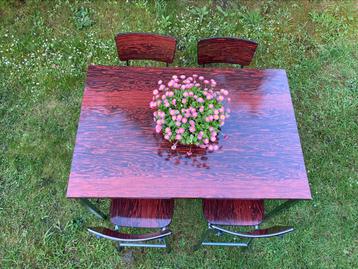 Retro formica tafel met 4 stoelen