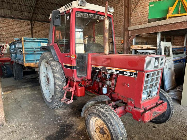 International 845xl, Zakelijke goederen, Landbouw | Tractoren, Ophalen