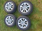 Nieuwe banden op aluminium kruisvelgen van Toyota Yaris, Ophalen, 16 inch, Band(en)