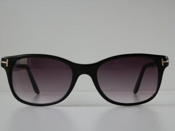 Tom Ford zonnebril. Unisex. TF5196. beschikbaar voor biedingen