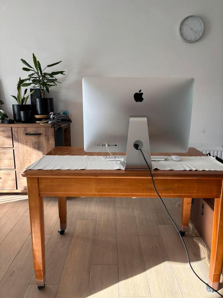 Vintage eettafel - handgemaakt inlegwerk, Huis en Inrichting, Tafels | Sidetables, Zo goed als nieuw, 75 cm of meer, 100 tot 150 cm