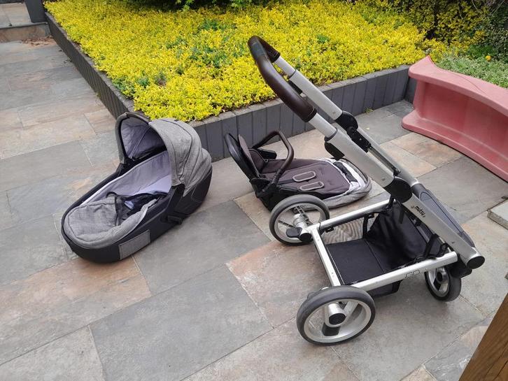 Buggy Mutsy all-in- one, Kinderen en Baby's, Kinderwagens en Combinaties, Zo goed als nieuw, Combiwagen, Mutsy, Met reiswieg, Verstelbare duwstang