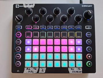Novation Circuit groove box - zeer goede staat beschikbaar voor biedingen