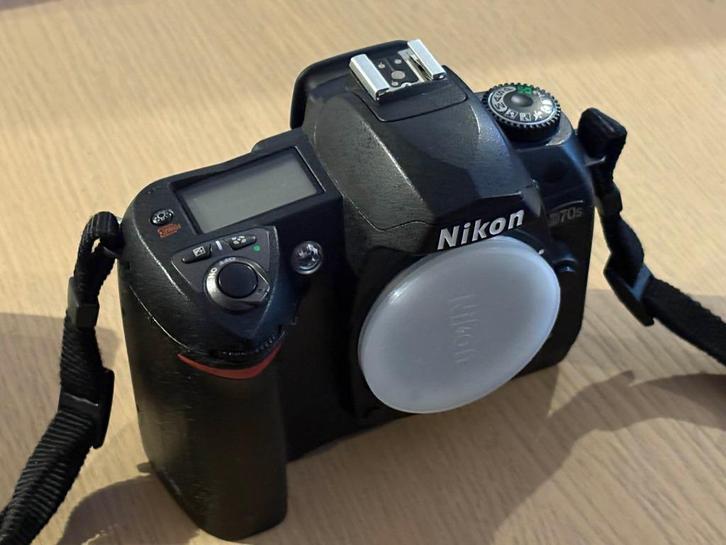 Nikkon D70s Body + Accessoires, Audio, Tv en Foto, Fotocamera's Digitaal, Gebruikt, Spiegelreflex, Nikon, Ophalen