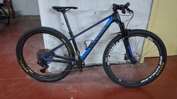 Canyon Exceed CF XX1 - Maat S beschikbaar voor biedingen