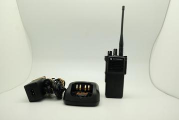 Motorola DP4401E Bluetooth GPS BT walkietalkie beschikbaar voor biedingen