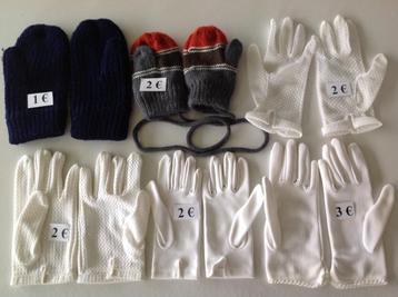 divers gants pour enfants, grands et petits