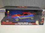 Captain Marvel - 1973 Ford Mustang Mach 1 - Jada Schaal 1:24, Hobby en Vrije tijd, Modelauto's | 1:24, Ophalen of Verzenden, Nieuw