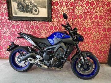 Bijna nieuwe Yamaha MT09 1549Km met garantie beschikbaar voor biedingen