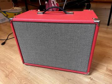 Zoek een goed thuis: lampversterker voor serieuze muzikant beschikbaar voor biedingen