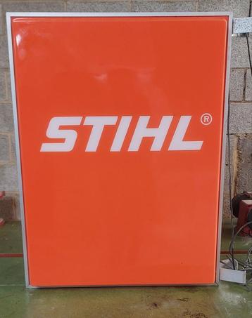 Stihl verlicht reclamebord  beschikbaar voor biedingen