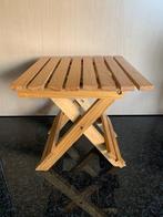Opvouwbaar houten zitstoeltje, Kinderen en Baby's, Kinderstoelen, Ophalen of Verzenden, Gebruikt, Inklapstoel