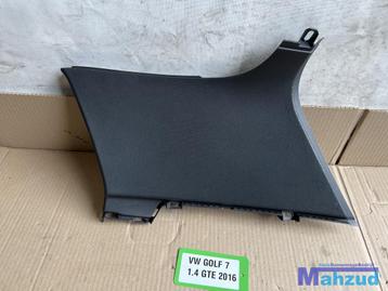 VW GOLF 7 Zwart Rechts achter stijl bekleding 2012-2021 beschikbaar voor biedingen