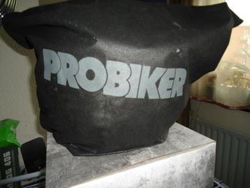Ik bied hier aan een SYSTEMHELM PROBIKER  beschikbaar voor biedingen