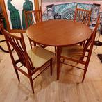 vintage eettafel met stoelen, Rond, Vintage, Vier personen, Zo goed als nieuw